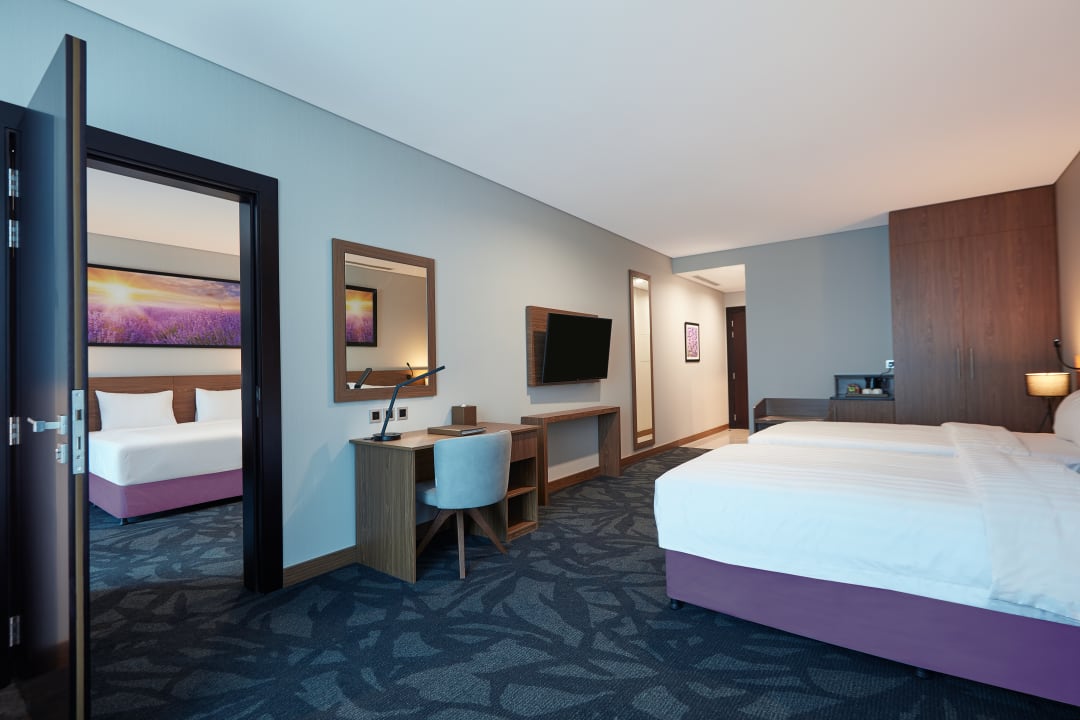 Zimmer Park Regis Business Bay