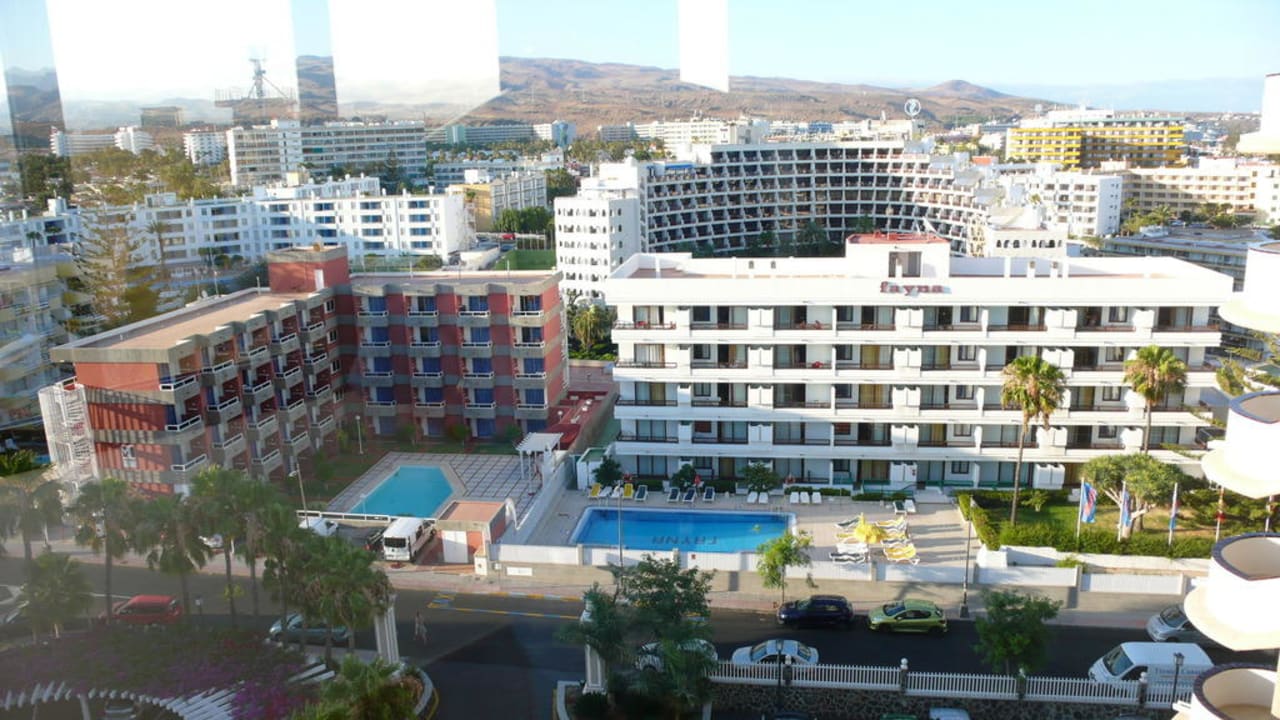 Ausblick zur Rückseite Hotel Riu Palace Palmeras