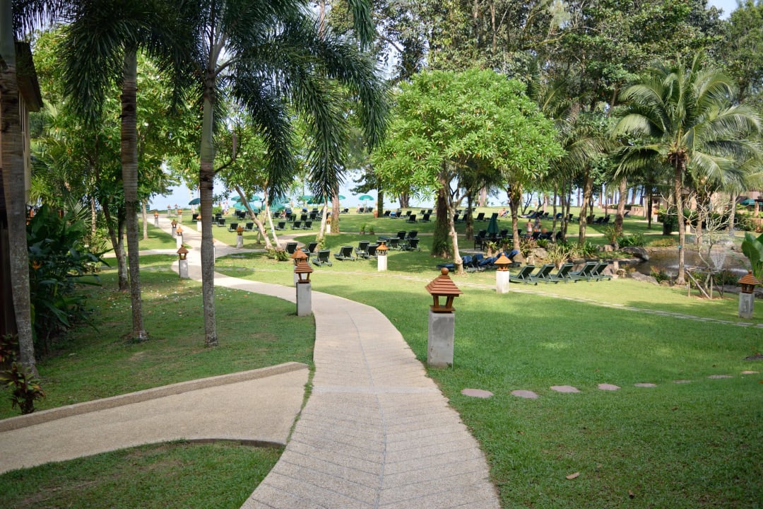Weg zum Strand Khao Lak Merlin Resort