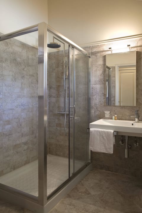Rain Shower The Magnolia Resort