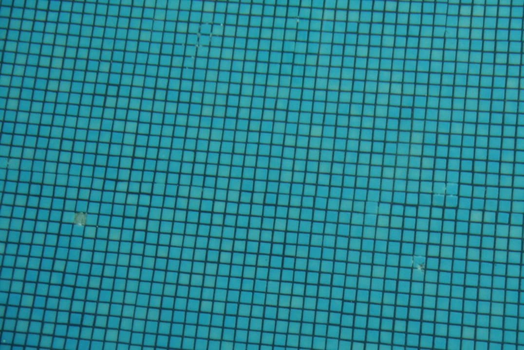 Schwimmbadboden im Spa-Bereich Atlantica Mikri Poli Crete