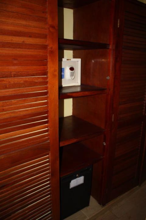 Safe im Schrank Hotel Viva Dominicus Palace by Wyndham-All Inclusive Resort