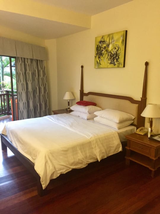 Zimmer Khao Lak Bayfront Resort