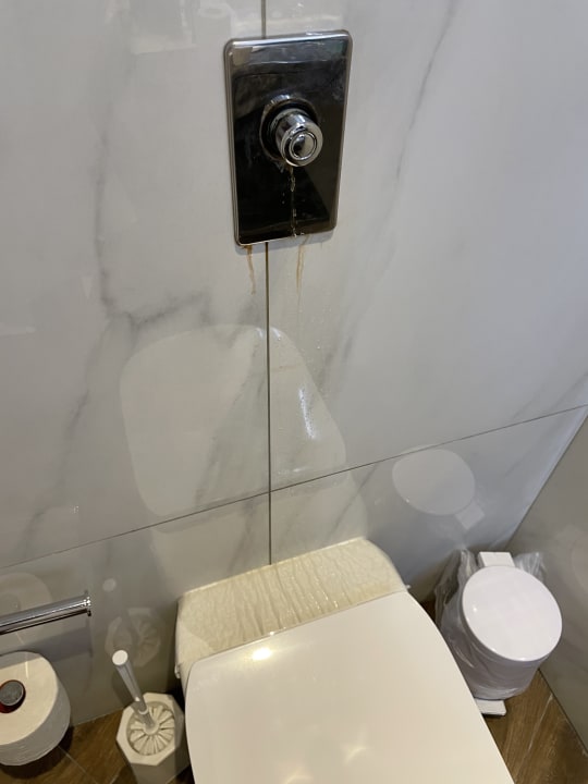 Zimmer 115 The Strand Hotel