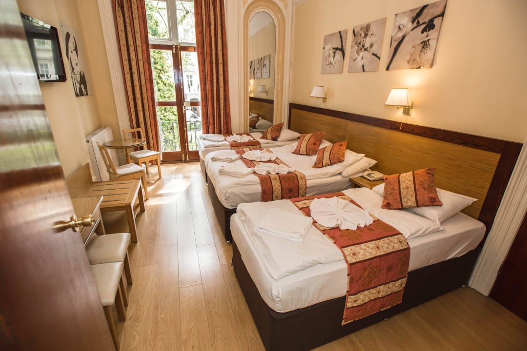 Quadruple Room Hotel Shakespeare