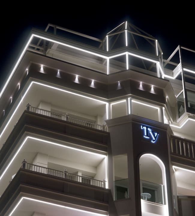 Außenansicht Hotel Tiffany's