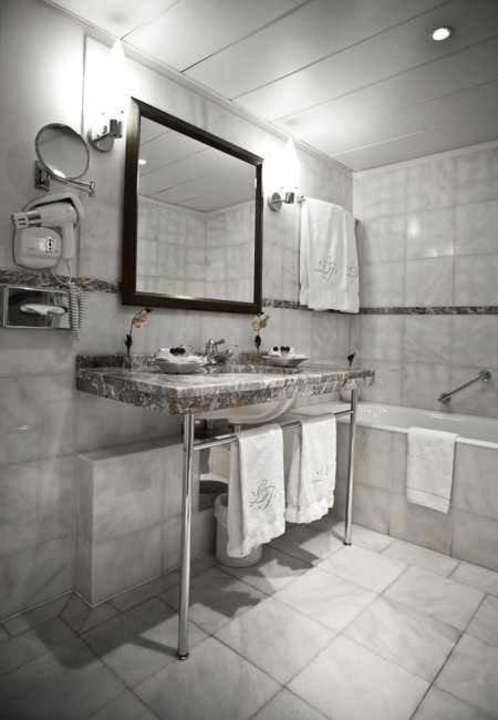 Bathroom Hotel Le Pera