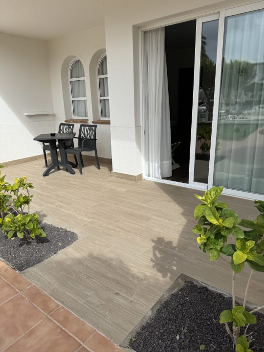 Zimmer H10 Ocean Suites