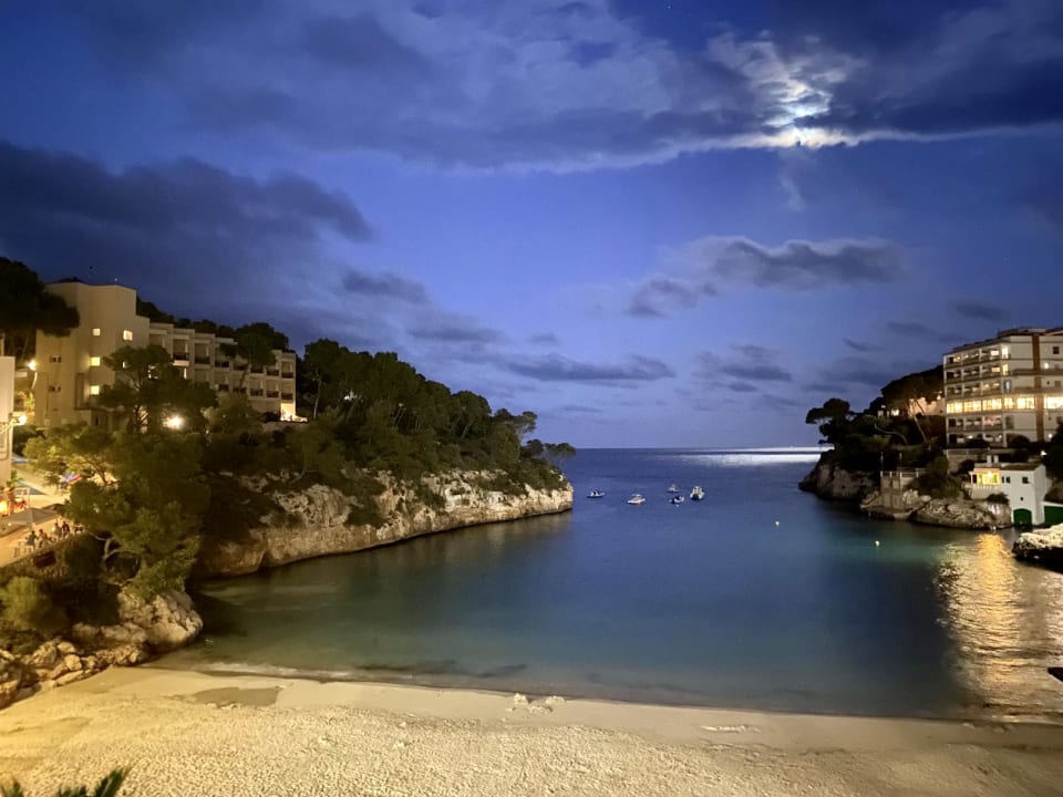 Außenansicht Hotel Apartamentos Cala Santanyi