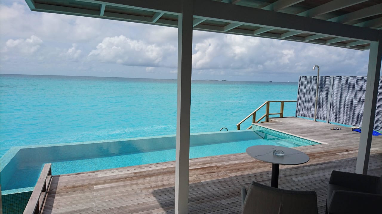 Waterpoolvilla  Kuramathi Maldives