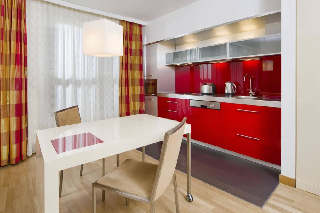 One Bedroom Suite Mamaison Residence Diana Warsaw