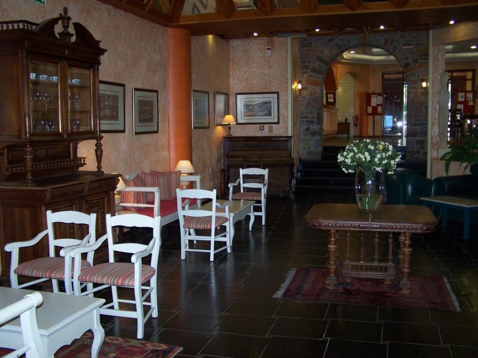 Lobby Alexander Beach Hotel & Village Resort