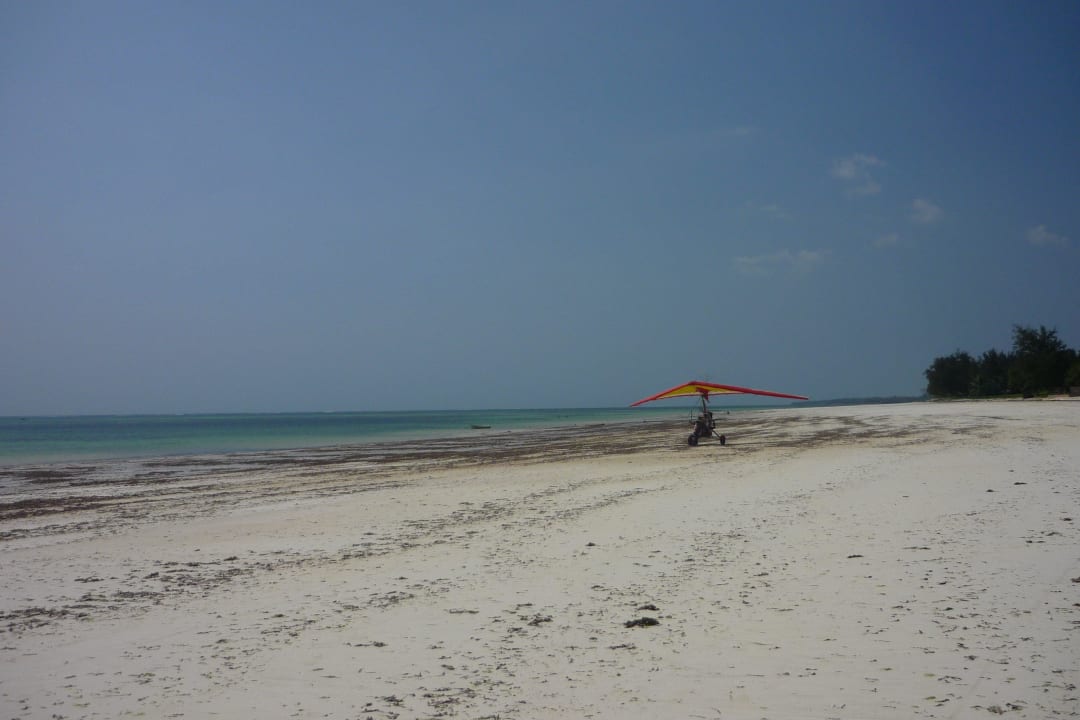 Wer Mut hat und Money kann mitfliegen Neptune Village Beach Resort & Spa