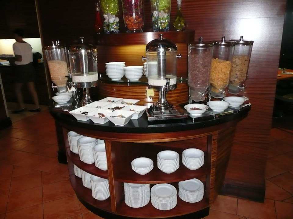 Frühstücksbuffet Hotel Miri Marriott Resort & Spa