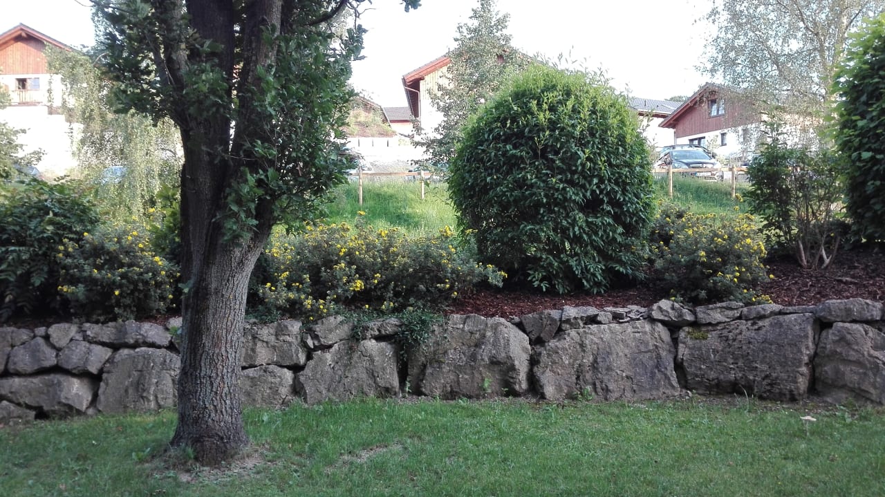 Gartenanlage Göbel's Seehotel Diemelsee