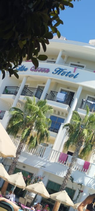 Außenansicht Alba Queen Hotel