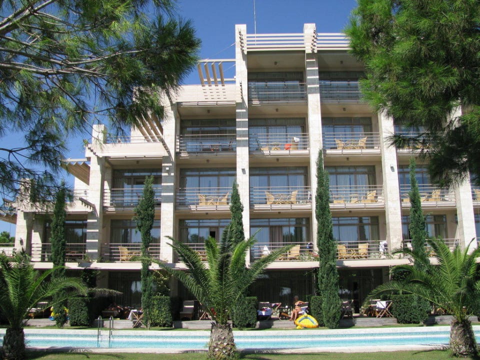 Blick auf Block A Gloria Serenity Resort