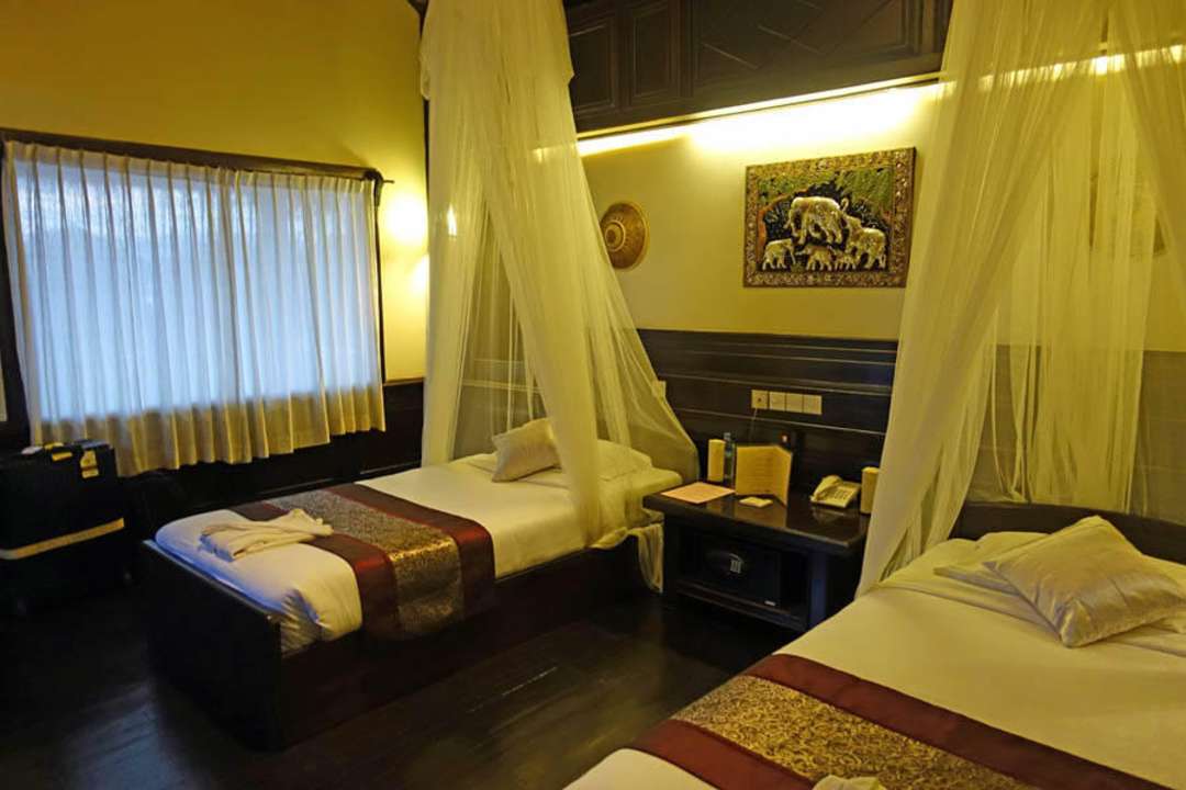 Betten mit Moskitonetz Sky Lake Resort Inle