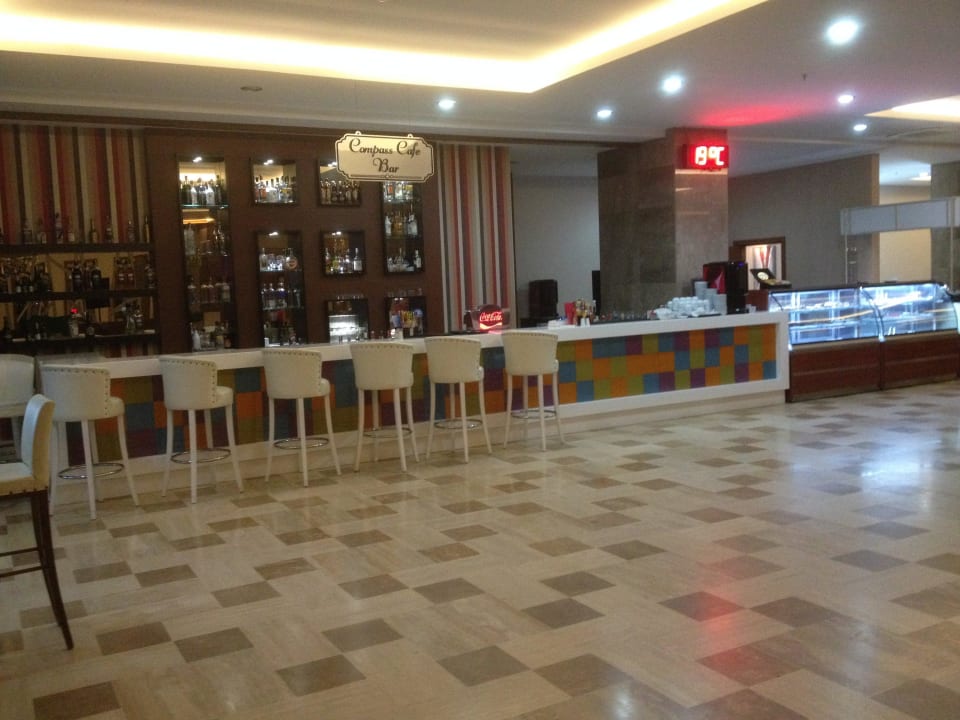 Auch die Compassbar funkelt Adalya Ocean Deluxe