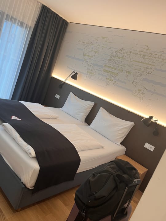 Zimmer JUFA Hotel Hamburg HafenCity