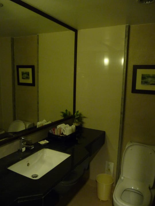 Sauberes Badezimmer Aonang Villa Resort