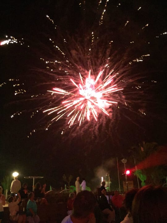 Feuerwerk Venosa Beach Resort & Spa