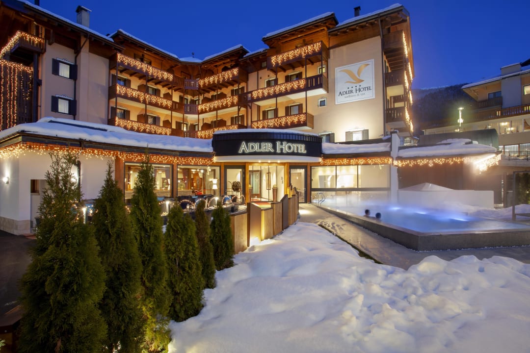 Außenansicht ADLER MERYEM Wellnesshotel – Andalo