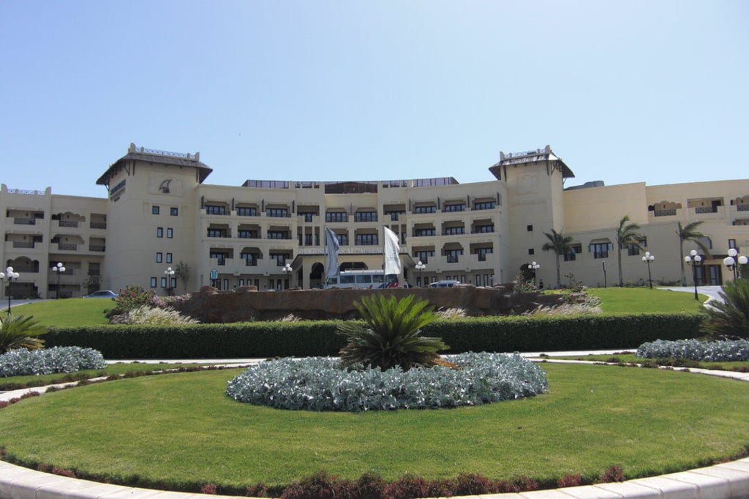 Hotelinnenhof Steigenberger ALDAU Beach Hotel