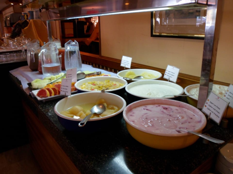 Frühstücksbuffet Hotel Clumba