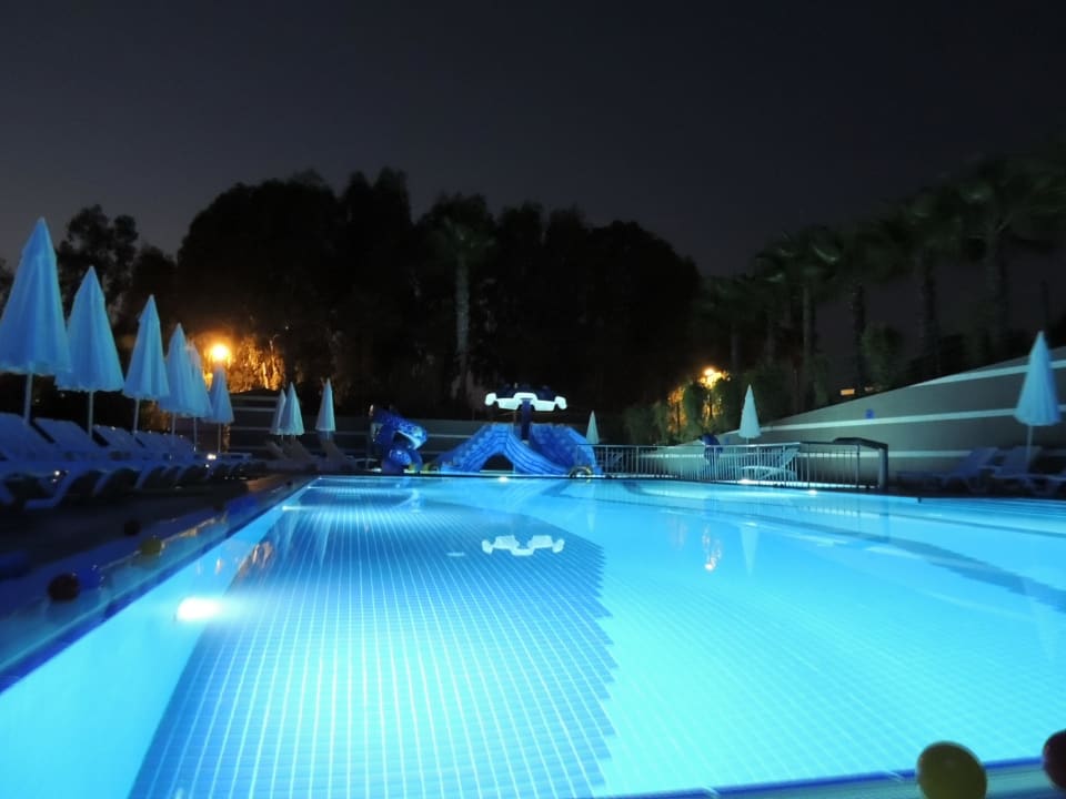 Pool Hotel Grand Side