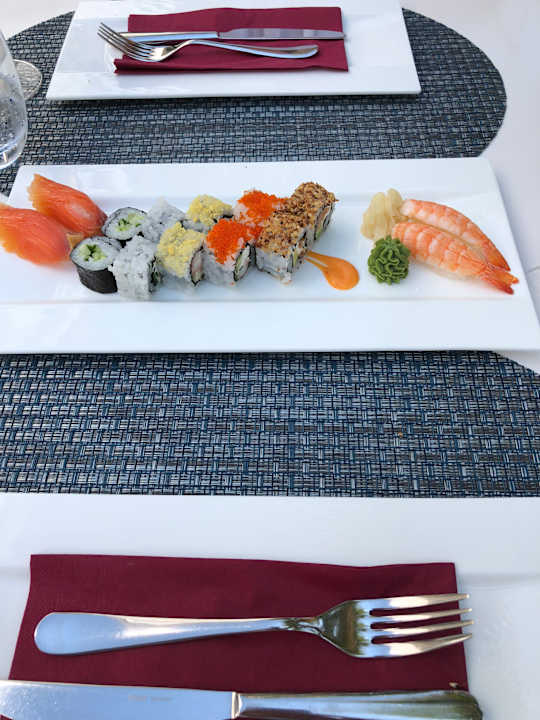 Gastro Acanthus Cennet Barut Collection