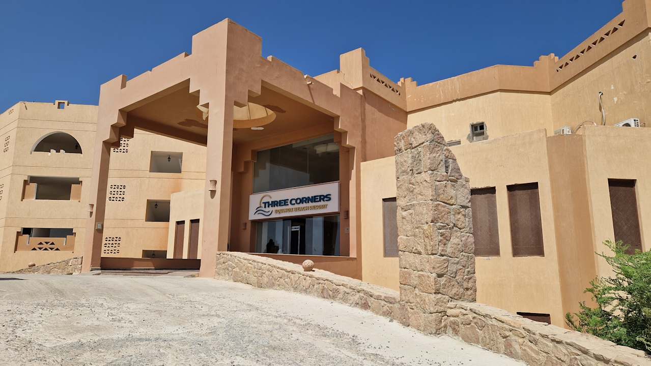 Außenansicht Three Corners Equinox Beach Resort