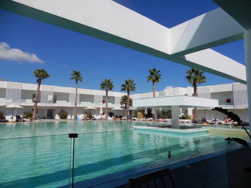Pool White Dreams Resort & Anex