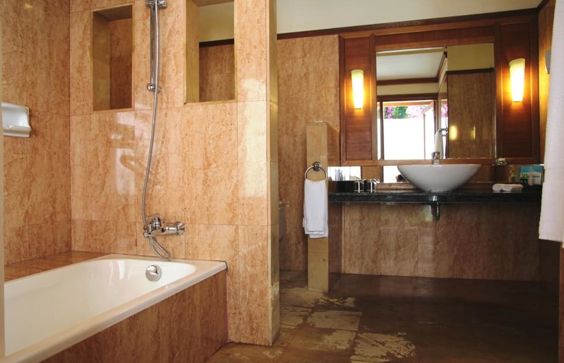 Das Bad Kuramathi Maldives