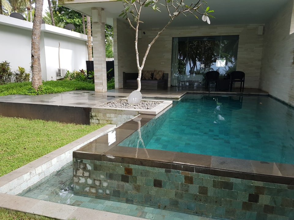 Privatpool, leider etwas dreckig Kelapa Retreat & Spa