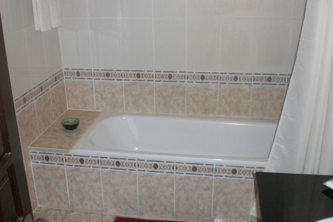 Unsere Badewanne Belle Maison Hadana Hoi An Resort & Spa