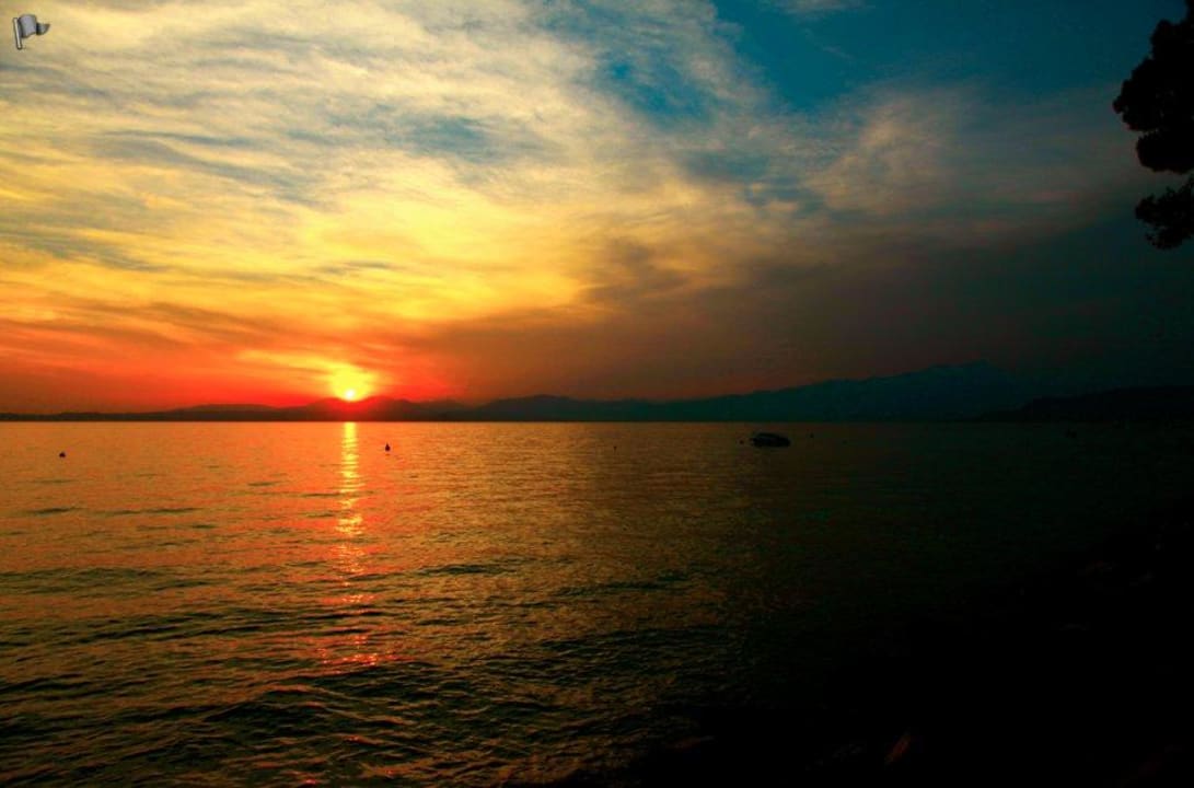 Der abendliche Sonnenuntergang  Hotel Corte Valier