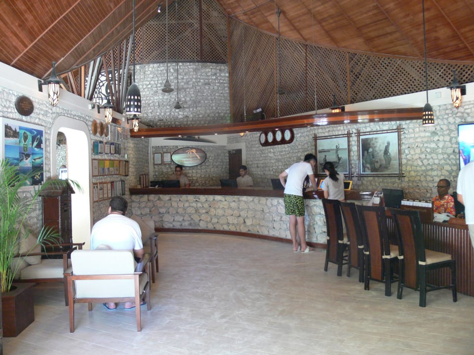 Hauptrezeption Kuredu Island Resort & Spa