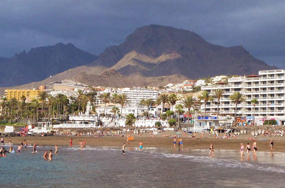Das Hotel liegt direkt am Strand. Dies lädt zu Spa Alexandre Hotel Troya