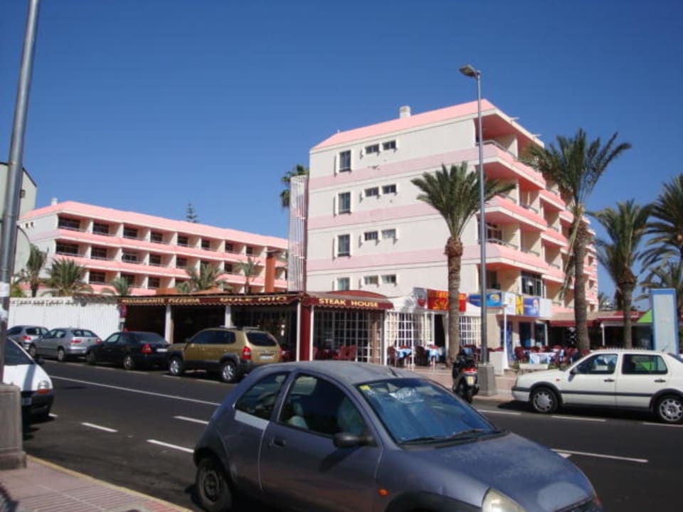 Ansicht von der Strasse alltoura Club Hotel Akeah Broncemar