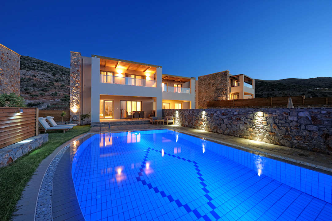 Außenansicht The Noverian Scenic Crete 5 Star Hilltop Villa Resort & Spa