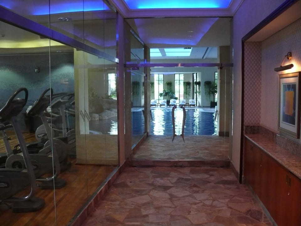 Weg zum Pool Grand Hyatt Dubai