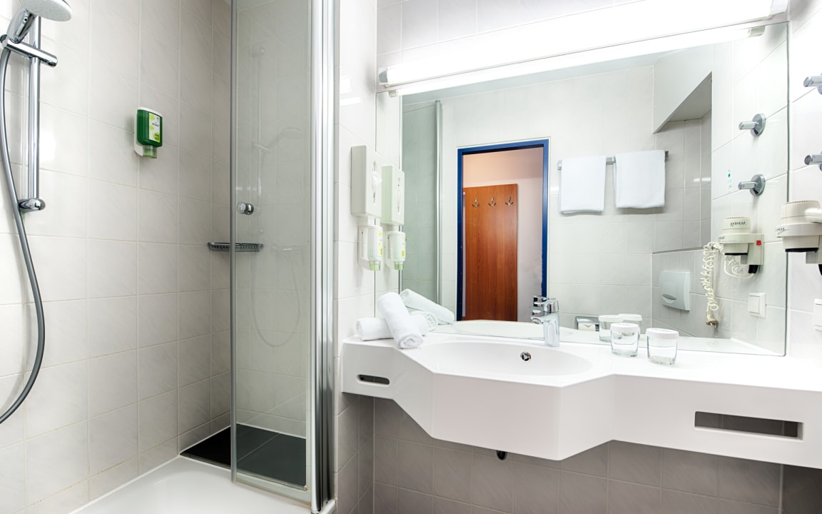 Zimmer ACHAT Hotel Stuttgart Zuffenhausen