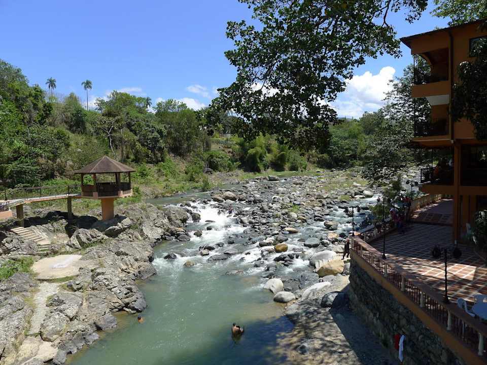 Von Hängebrücke aus zum Katarakt Hotel Gran Jimenoa