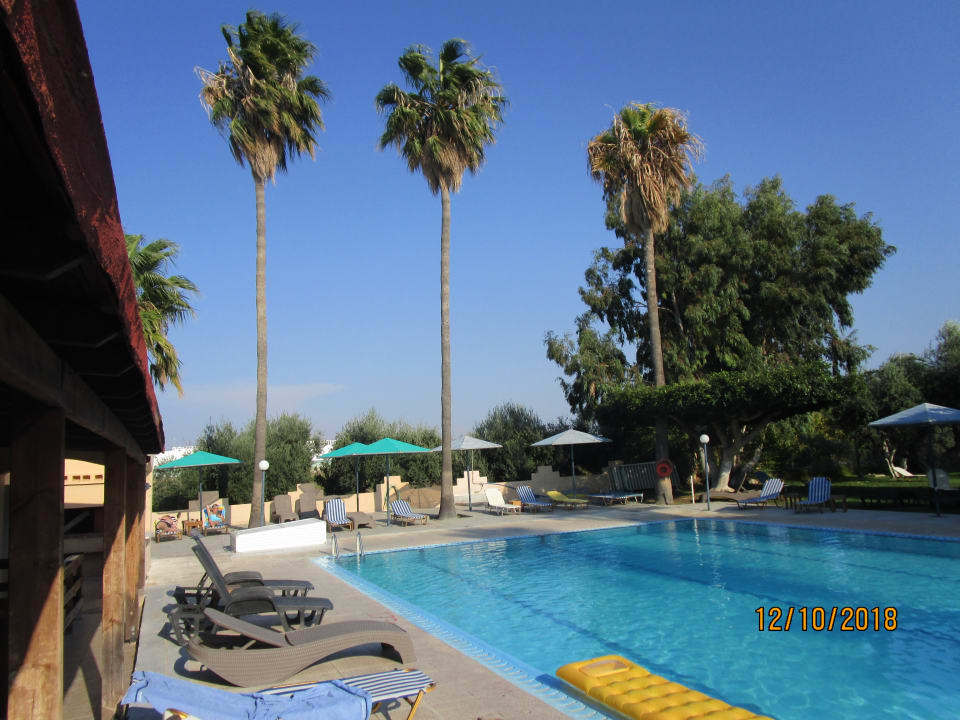 Pool Ilios K Village Resort