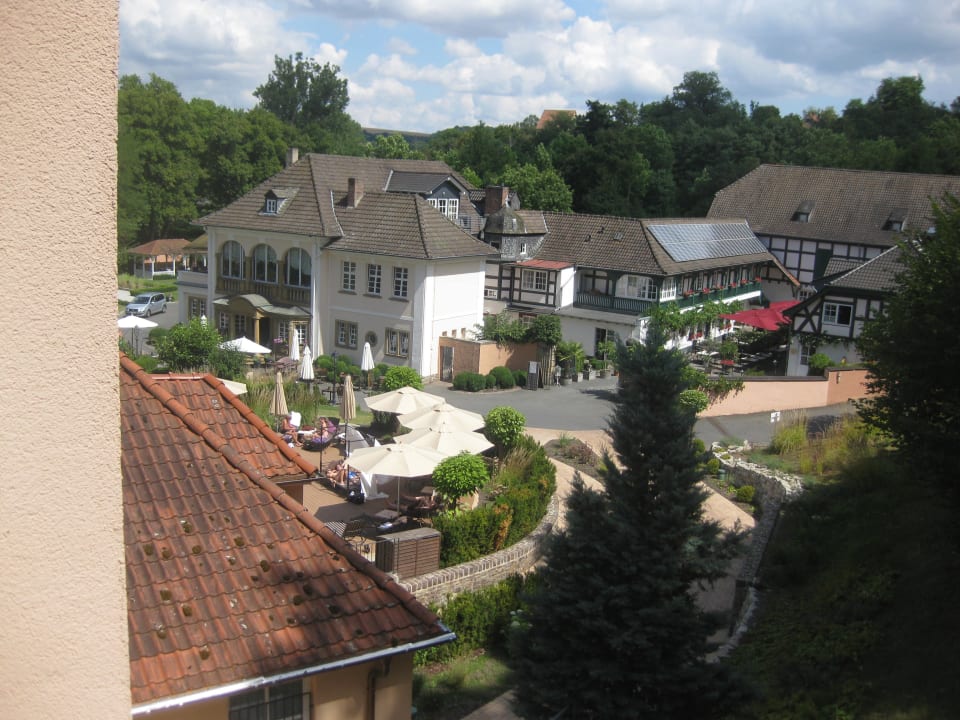 Von der Dachterrasse BollAnts Spa im Park
