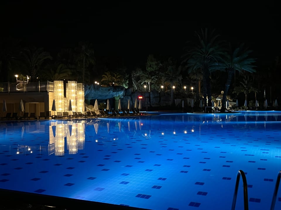 Pool Monachus Family Resort Sorgun