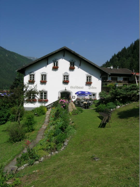 Gasthaus Pension Schön im Sommer Gasthaus Pension Schön