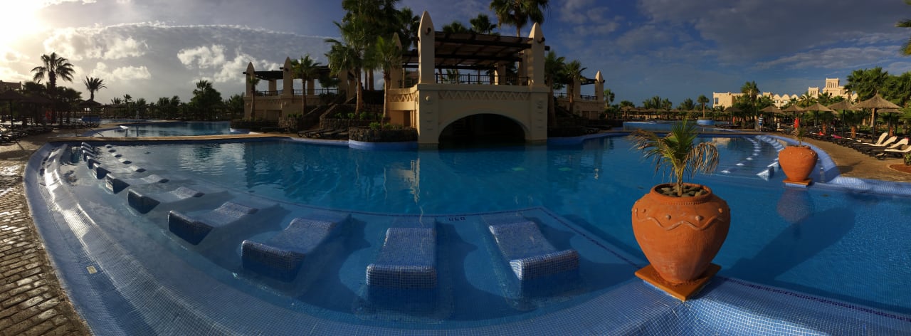 Pool Hotel Riu Touareg