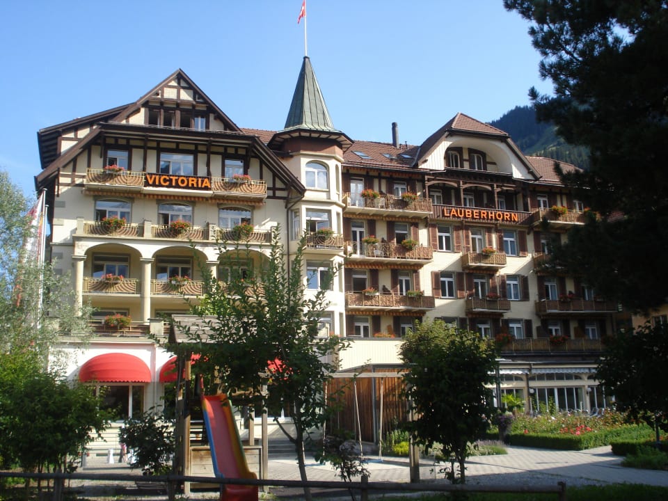 Der Altbau Victoria Lauberhorn Wengen, a Faern Collection Hotel